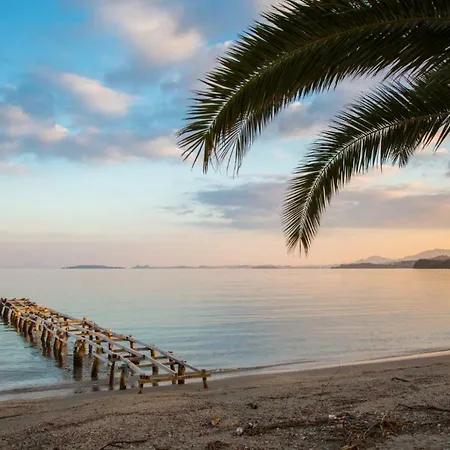 Akti Barbati Thio Vila Pyrgi (Corfu)